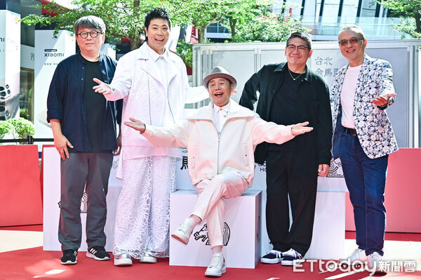 ▲▼左起導演楊力州、邵大倫、黃西田、丁度嵐、謝順福(右一)《高雄有顆藍寶石》金馬星光舞台活動。（圖／記者李毓康攝）