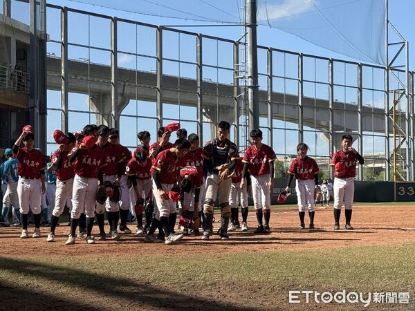 ▲黑豹旗武陵高中。（圖／記者楊舒帆攝）