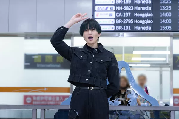 ▲▼台北好香！「國寶美男」八木勇征神顏征服松機　SJ、山下智久也在。（圖／COME ON JKSSP提供）