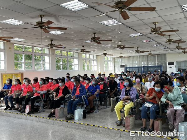 ▲「服務利他&mdash;轉化生命」暨新書發表會。（圖／中華民國服務利他促進會提供）