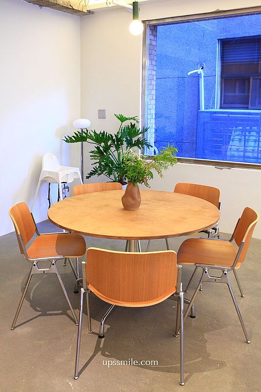 ▲▼捷運中山站服飾LOVFEE旗下餐飲，早午餐咖啡廳  。（圖／部落客萍子提供）