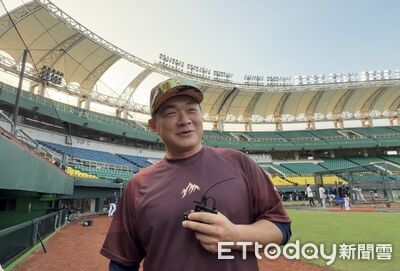 台灣山林穿棕紅球衣亮相！彭政閔笑說像樂天：希望延續他們氣勢