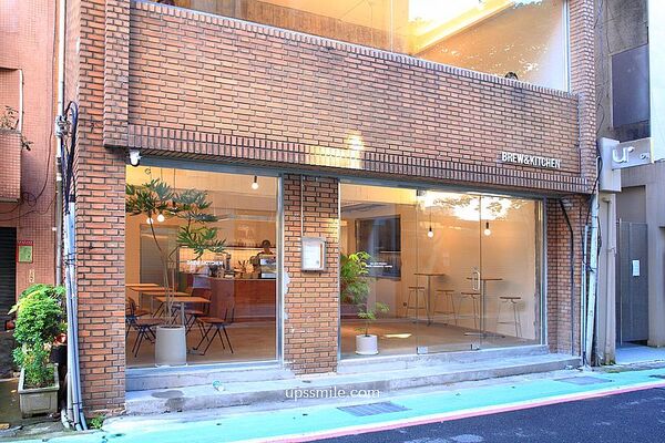 ▲▼捷運中山站服飾LOVFEE旗下餐飲，早午餐咖啡廳  。（圖／部落客萍子提供）