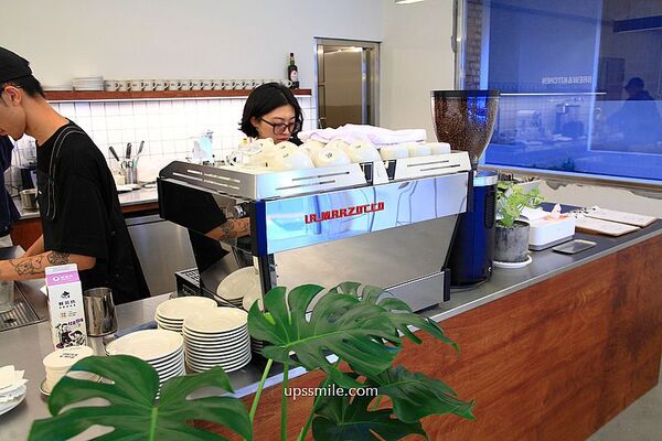 ▲▼捷運中山站服飾LOVFEE旗下餐飲，早午餐咖啡廳  。（圖／部落客萍子提供）