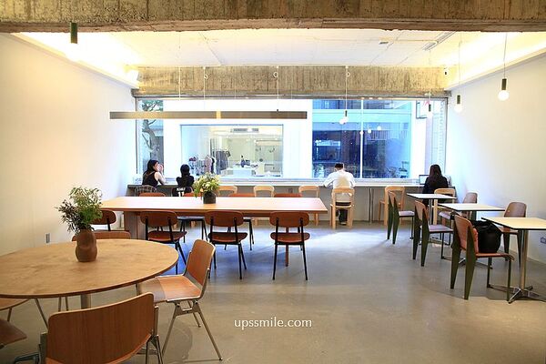 ▲▼捷運中山站服飾LOVFEE旗下餐飲，早午餐咖啡廳  。（圖／部落客萍子提供）