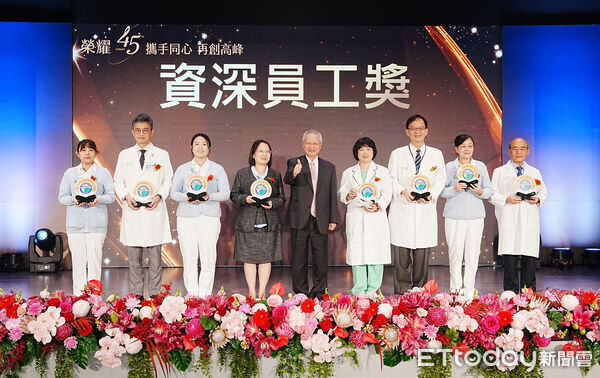 ▲中醫大附醫院慶溫馨登場　醫護志工齊受肯定。（圖／記者游瓊華翻攝）