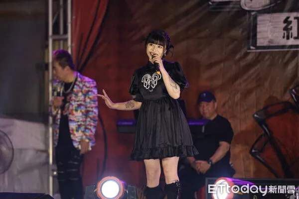 ▲林吟蔚出席萬華時光紅包場演唱會。（圖／記者林敬旻攝）