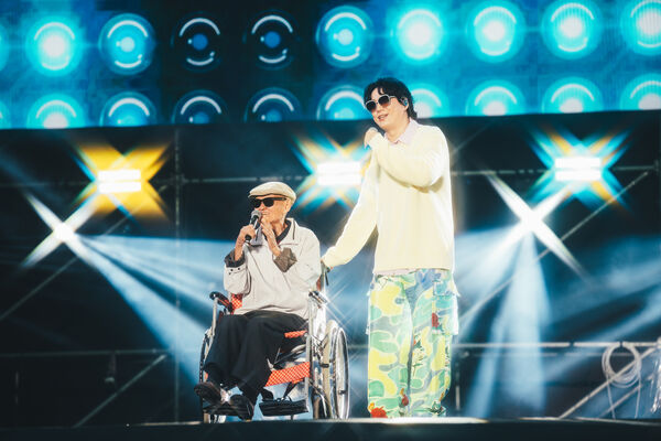 ▲▼蕭煌奇合體李炳輝演出。（圖／KKLIVE、混血兒娛樂提供）