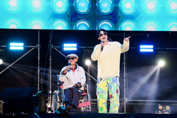 ▲▼蕭煌奇合體李炳輝演出。（圖／KKLIVE、混血兒娛樂提供）