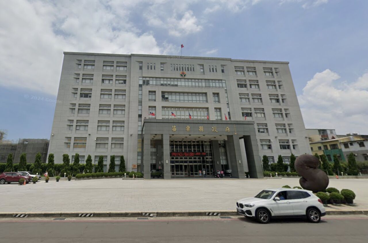 網爆苗栗繼母虐小一女童「社工嚴重失能」 縣府駁斥