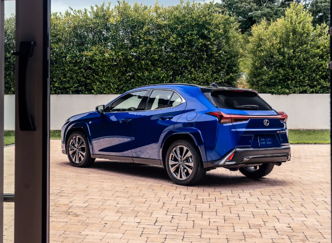 ▲北美推出新年式LEXUS UX。（圖／翻攝自LEXUS）
