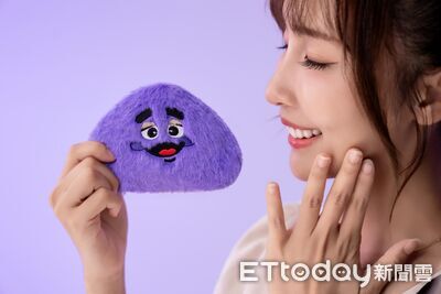 麥當勞奶昔大哥來了　韓國同款「紫色絨毛包」11/19開賣