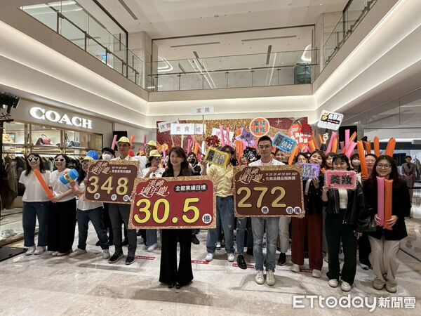 ▲漢神百貨周年慶。（圖／記者許宥孺攝）