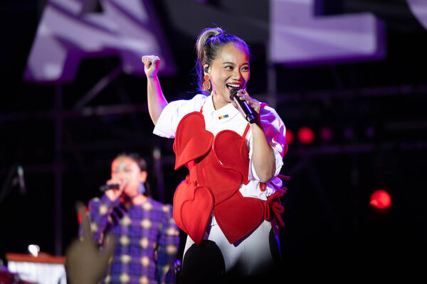 ▲▼萬芳、阿爆接力開唱。（圖／愛之日常音樂節提供）