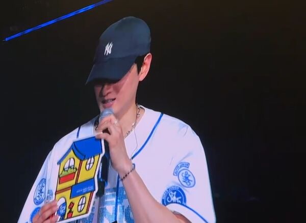 ▲▼藝聲、銀赫都哭了。（圖／讀者提供）