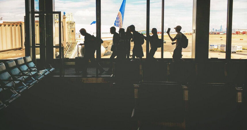 22年航空Blue Islands說停就停!宣告破產...全航班一夜取消