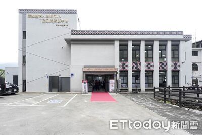 疫情、經費、土地問題拖磨6年 信義鄉老人活動暨日照中心啟用