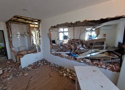 頂加違建「套房出租牟利」！新北市府鐵腕拆除　今年已改善逾300件