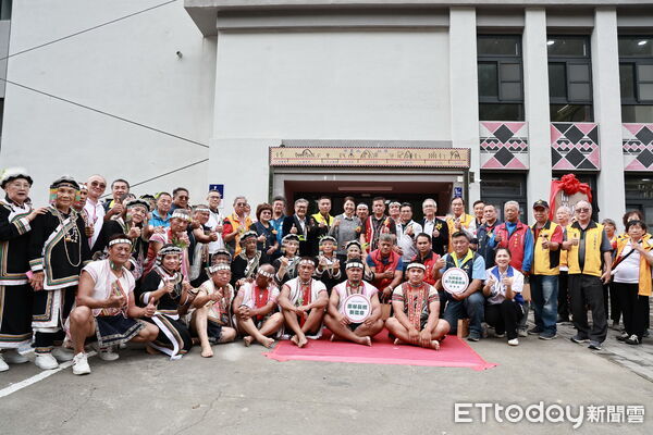 ▲信義鄉老人活動中心暨日照中心，歷經多年終於完工啟用。（圖／南投縣政府提供）