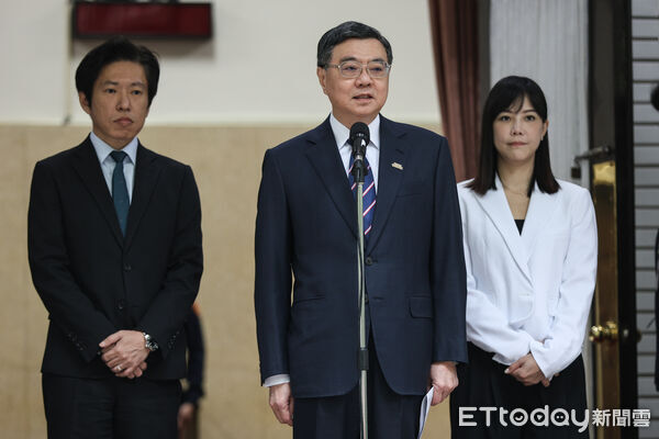 ▲行政院長卓榮泰於立法院專案報告前受訪。（圖／記者林敬旻攝）