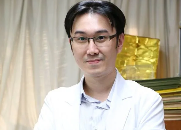 蘇一峰臉書突遭停權「國家黑手伸進來」！他嘆：言論自由像笑話