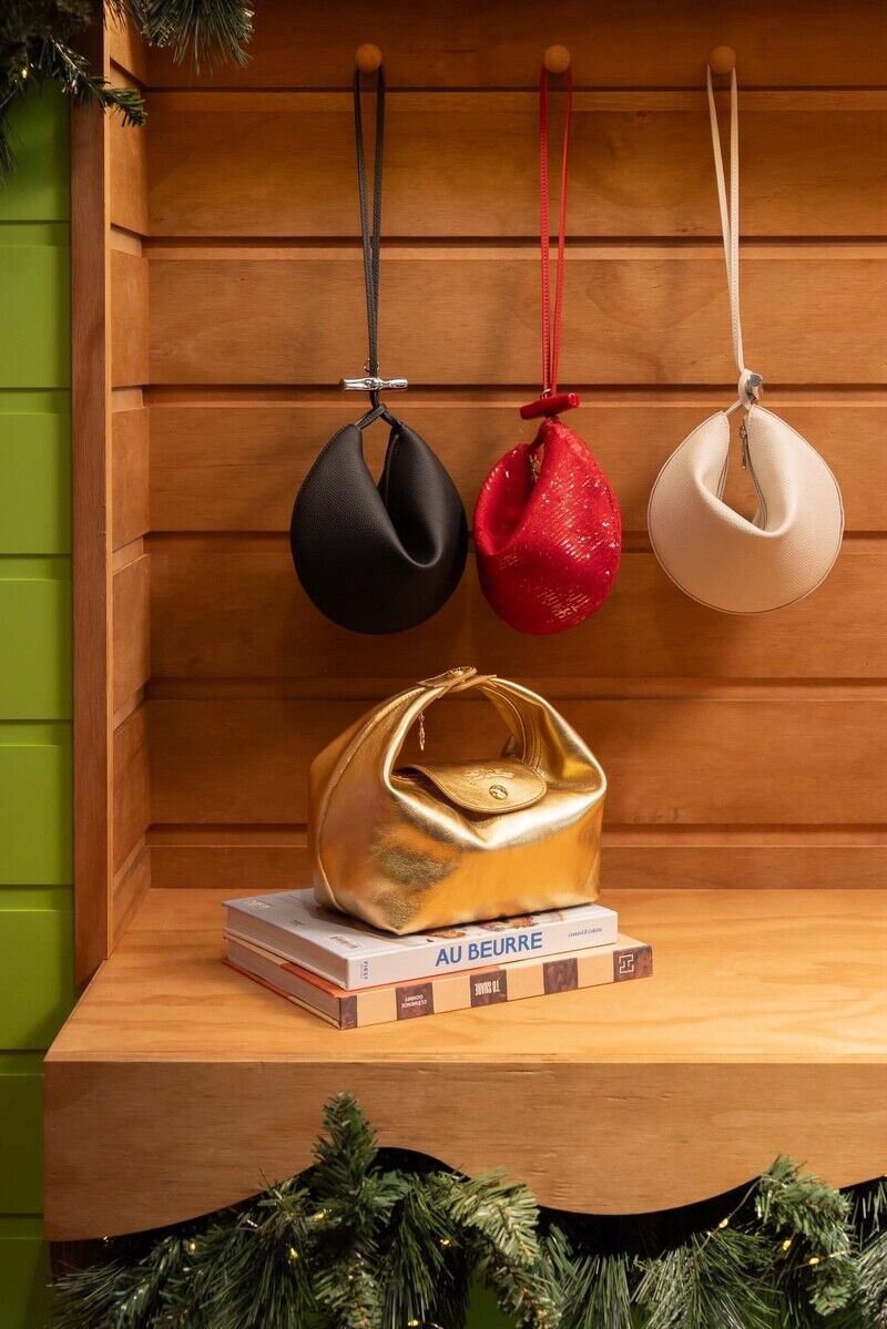 Longchamp 2026春夏哪些焦點新包？編輯精選3款：超軟萌毛衣包、都會質感托特包&hellip;