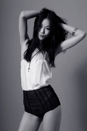 ▲鍾瑶宣布新身份。（圖／星星相藝提供）