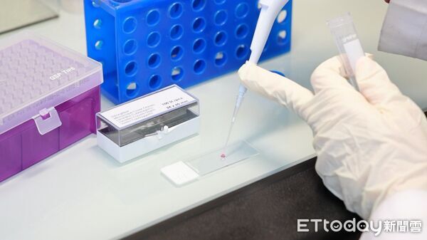 ▲精液,精蟲,精子,試管。（圖／記者游瓊華攝）