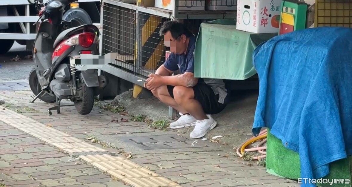 物流車輾死34歲女騎士！肇事司機蹲路邊嚼檳榔　眼神茫然滑手機