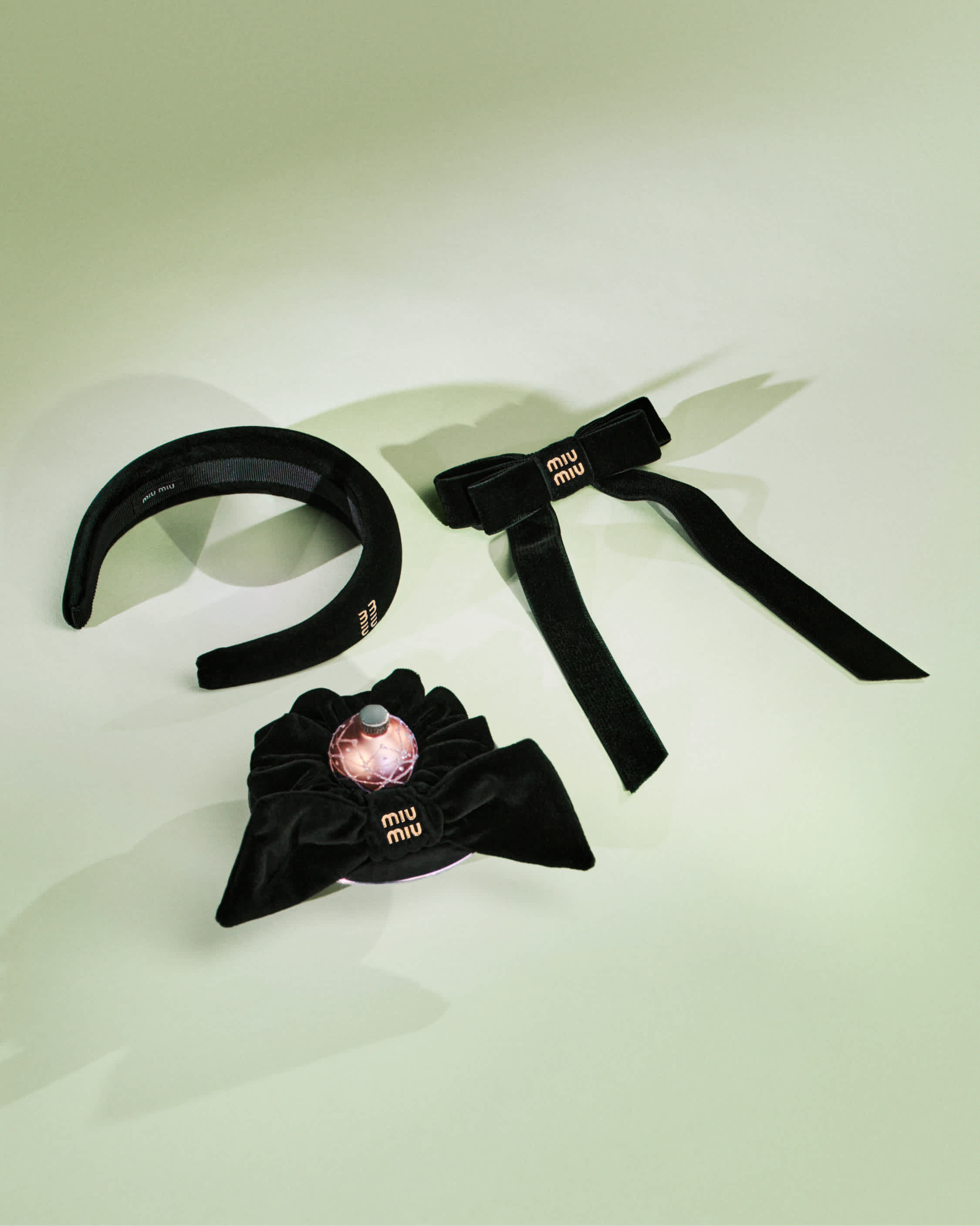 ▲▼    Miu Miu 2025 Holiday   。（圖／品牌提供）