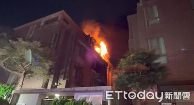 斗六民宅大火延燒4樓頂加！烈焰竄天　2住戶嗆傷送醫