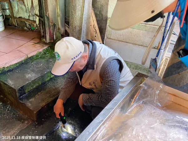 ▲▼疾管署林明誠副署長南下視察屏東縣本土登革熱群聚疫情防治工作。（圖／疾管署提供）