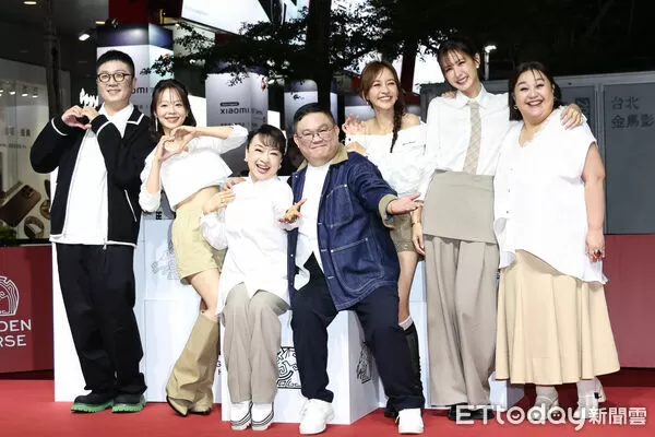 ▲▼   《陽光女子合唱團》金馬星光舞台活動-合照。（圖／記者黃克翔攝）