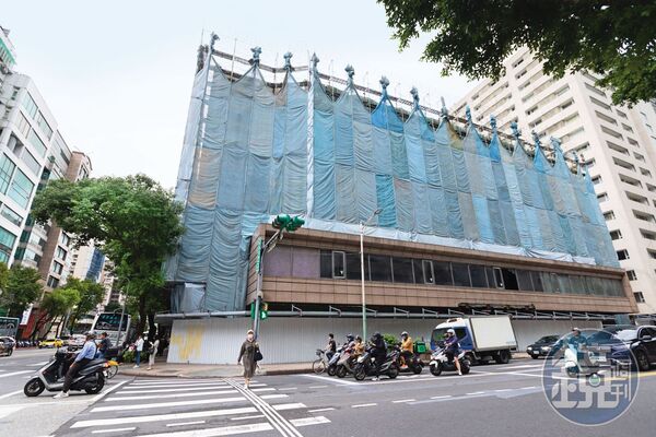 都更中華泰王子飯店，將改建為兩棟大樓，其中一棟涵蓋商辦加飯店。