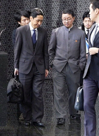 ▲日本外務省亞洲大洋洲局局長金井正彰（左）、中國外交部亞洲司司長劉勁松（右）18日會談未見實質成果。（圖／路透）