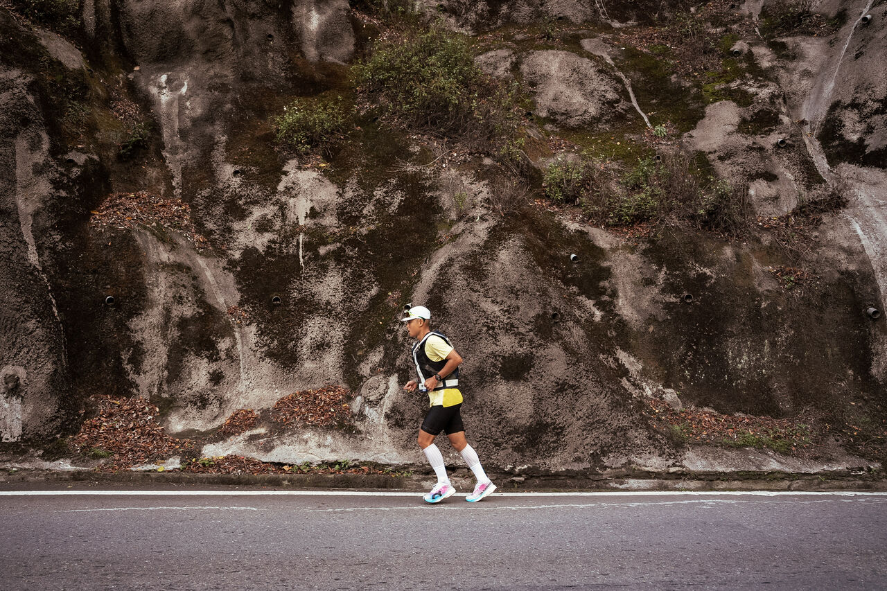▲▼「草屯囝仔」阿倉成為演藝圈第一人，完賽「Formosa Xtreme Triathlon」。（圖／無海娛樂提供）