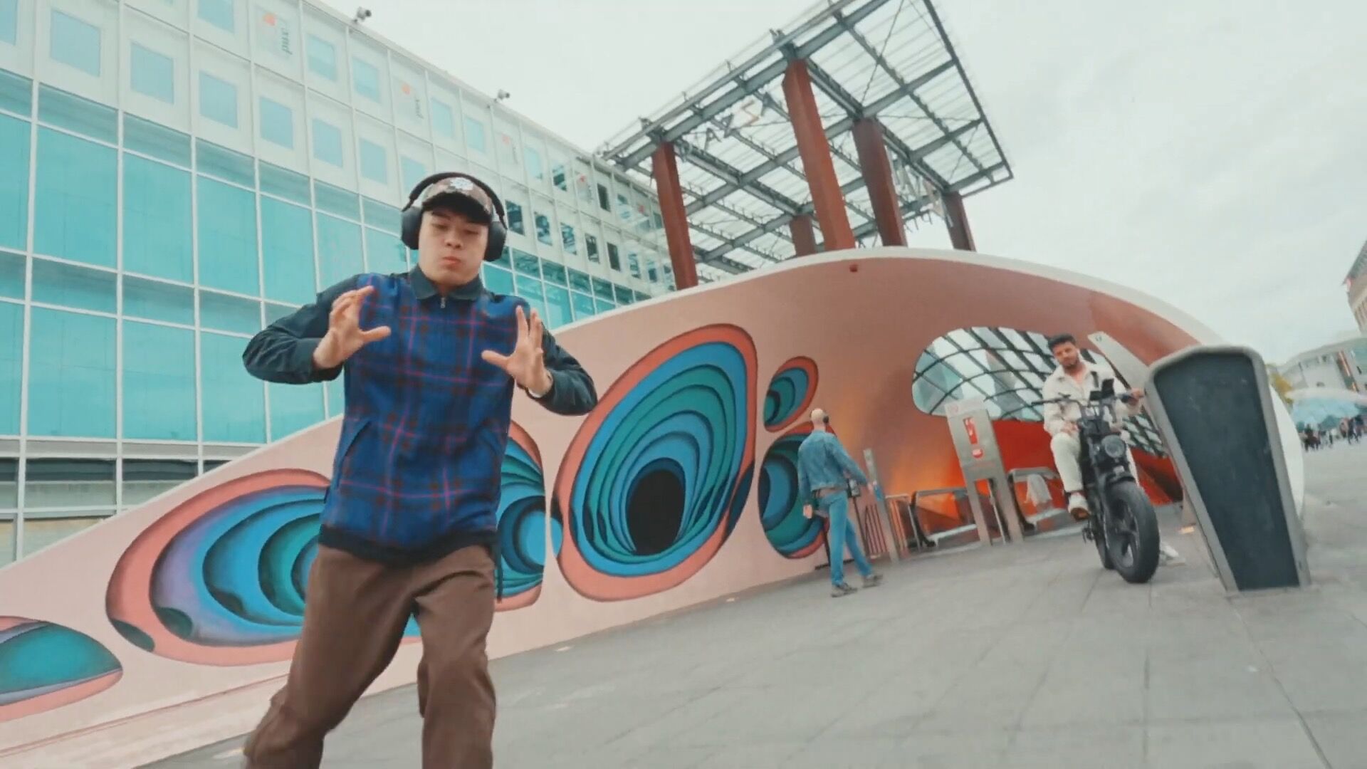 ▲▼直擊荷蘭！永齡霹靂舞銘日之馨　　　台8選手移地訓練、挑戰IBE賽場             。（圖／記者劉亮亨攝）