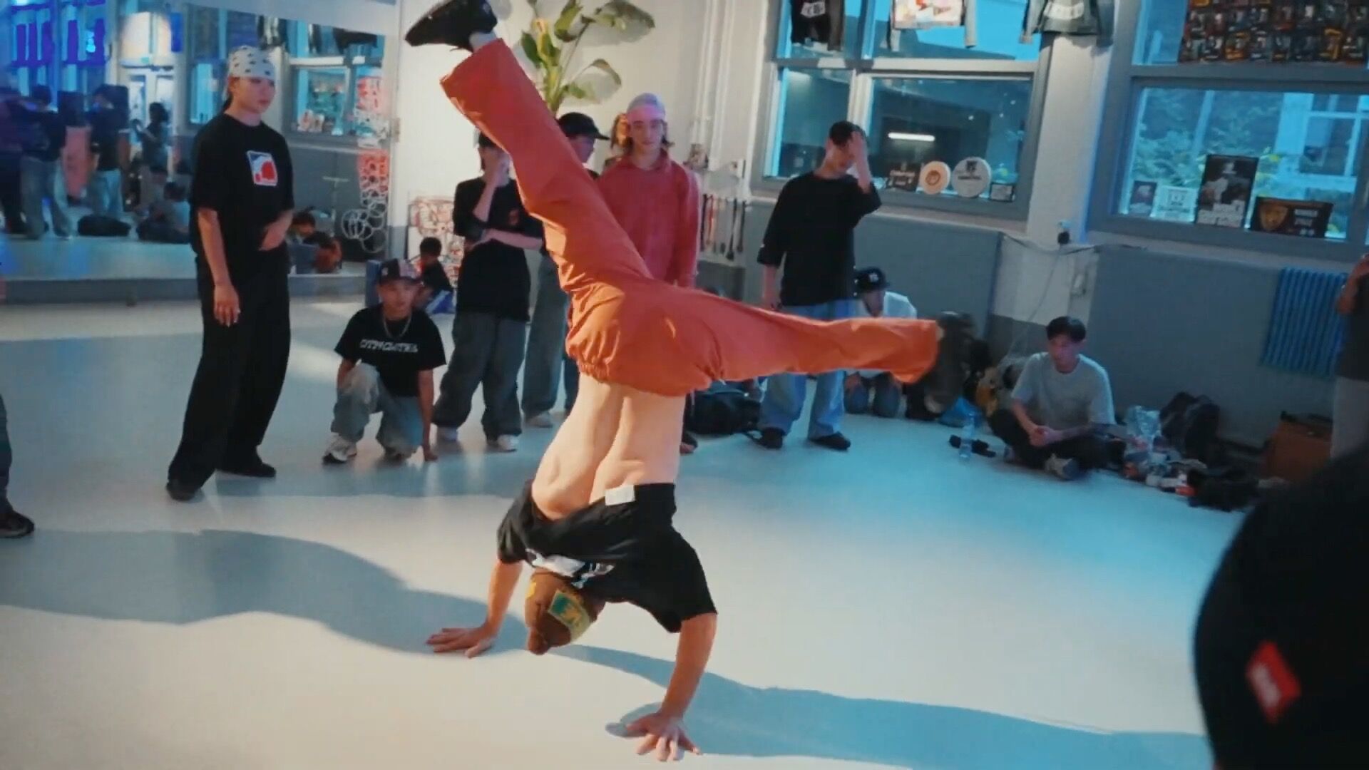 ▲▼直擊荷蘭！永齡霹靂舞銘日之馨　　　台8選手移地訓練、挑戰IBE賽場             。（圖／記者劉亮亨攝）