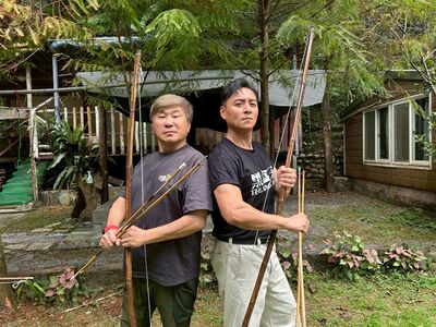 鄭人碩帶胡瓜探險烏來部落　徵頭目「能走路的老人家不多了」