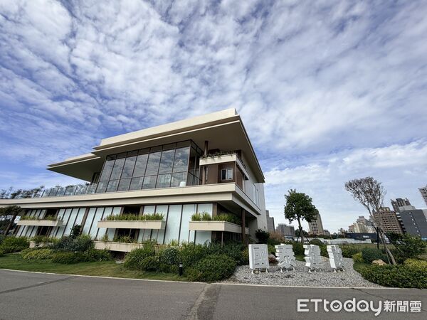 ▲▼ 接待中心一條街,南屯13期            。（圖／記者陳筱惠攝）