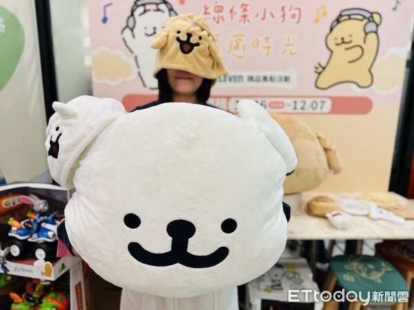▲▼7-ELEVEN推出韓國療癒IP「線條小狗」周邊。（圖／記者林育綾攝）