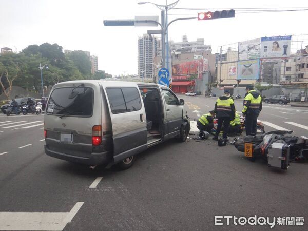 ▲▼大里4小時連續發生兩起嚇人意外。（圖／民眾提供，下同）
