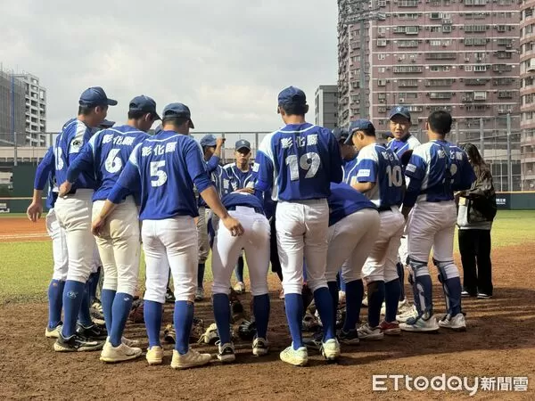 ▲彰藝高中在延長賽擊敗南英商工。（圖／記者蘇嘉偉攝）