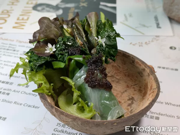 ▲夏花餐室攜手印度新銳女主廚　螞蟻入菜挑戰客人味蕾。（圖／記者黃士原攝）