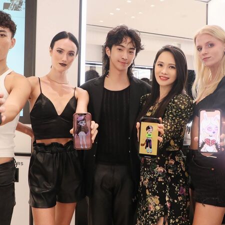 ▲▼伊能靜：親子關係是漸行漸遠的旅行             。（圖／翻攝自小紅書/伊能靜、微博/伊能靜）