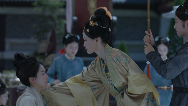 ▲《山河枕》宋茜、丁禹兮大談年下叔嫂戀全網沸騰。（圖／Disney+提供）