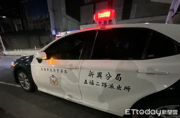 ▲▼高雄李男自稱腳抽筋，才會蛇行撞上路口警車。（圖／記者吳世龍翻攝）