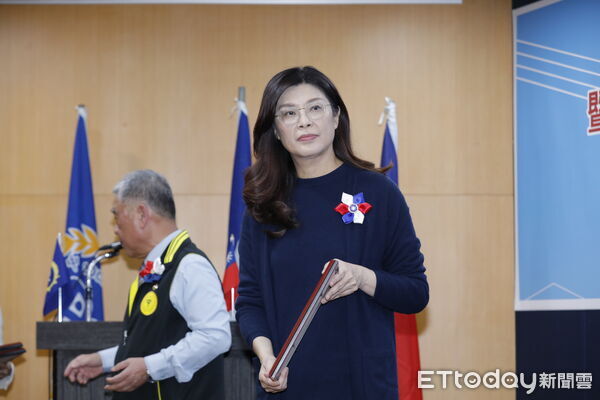 ▲▼國民黨主席鄭麗文出席中華戰略學會丘念台抗日紀念講座-蔣中正日記讀後心得。（圖／記者湯興漢攝）