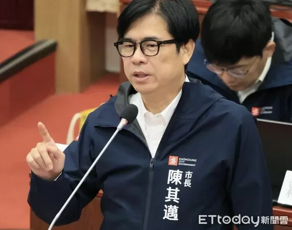 ▲▼高雄田寮也爆垃圾山！陳其邁宣戰：一個都跑不掉　會除惡務盡嚴懲。（圖／記者賴文萱翻攝）