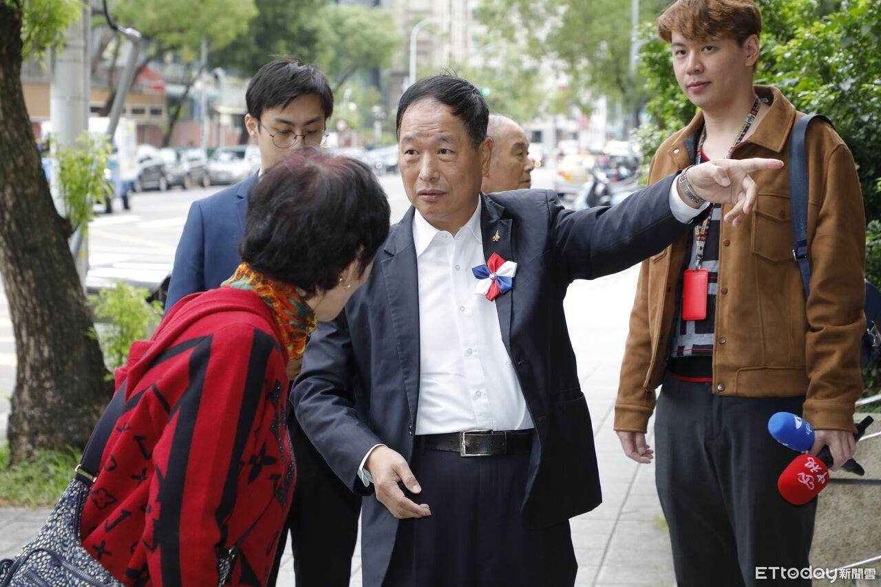 表態參選北市中正萬華議員　張延廷：一定衝鋒陷陣、使命必達